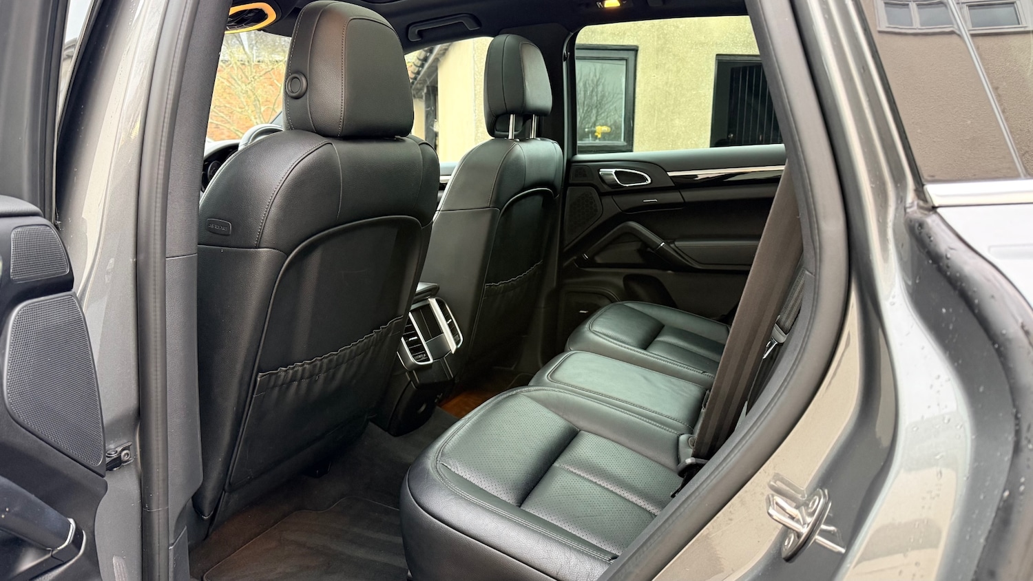 Used Porsche Cayenne 2016 for sale - 76968532: Photo 11