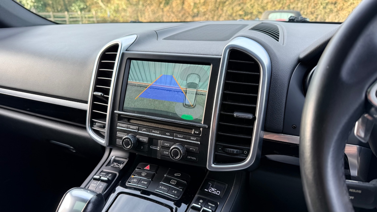 Used Porsche Cayenne 2016 for sale - 76968532: Photo 6