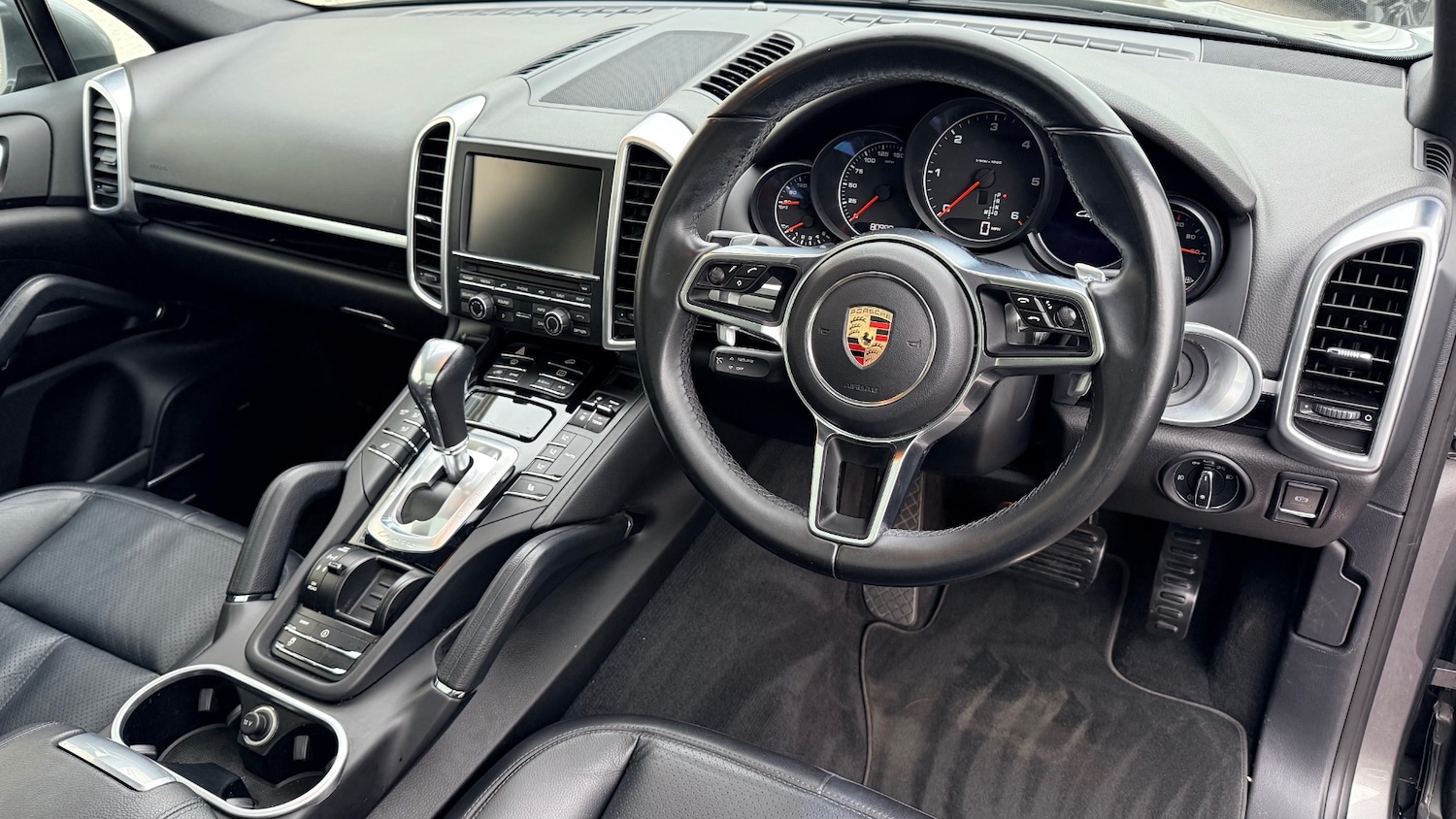 Used Porsche Cayenne 2016 for sale - 76968532: Photo 7