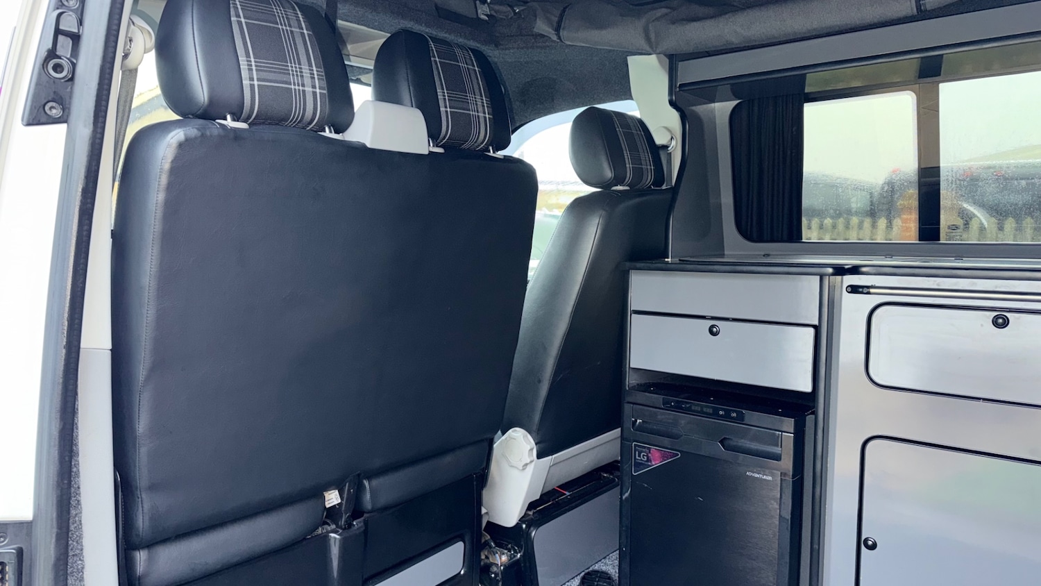 Used Volkswagen Transporter 2015 for sale - 77135847: Photo 16