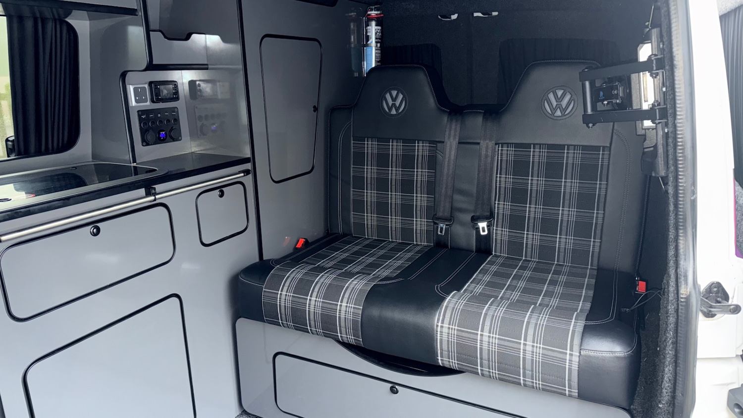 Used Volkswagen Transporter 2015 for sale - 77135847: Photo 17