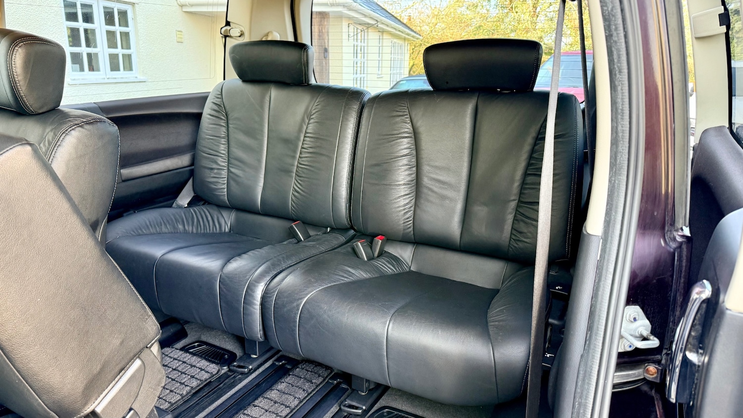 Used Nissan Elgrand 2024 for sale - 77353655: Photo 20