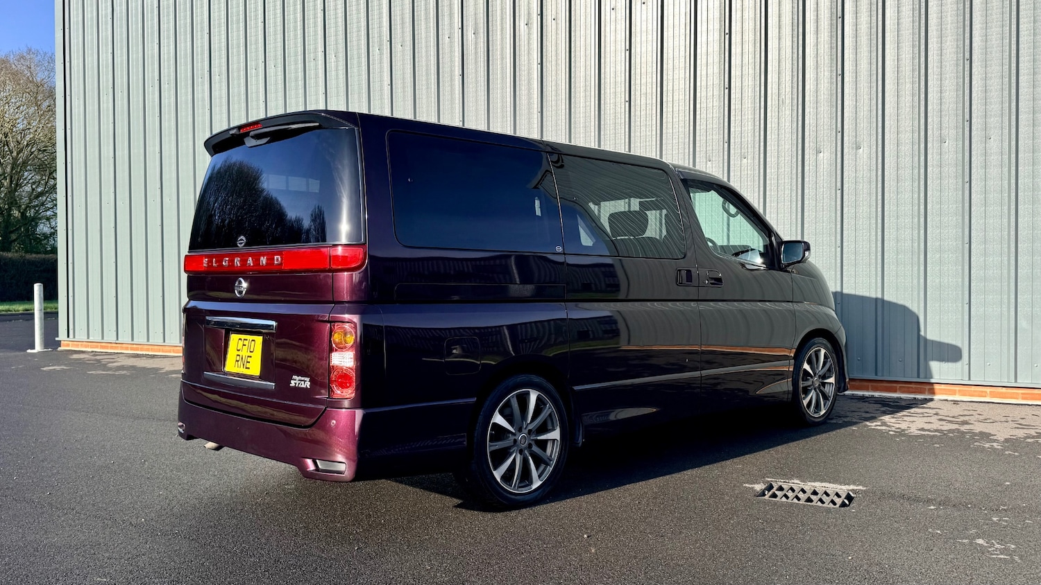 Used Nissan Elgrand 2024 for sale - 77353655: Photo 6