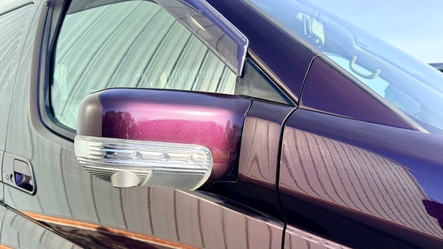 Used Nissan Elgrand 2024 for sale - 77353655: Photo 8