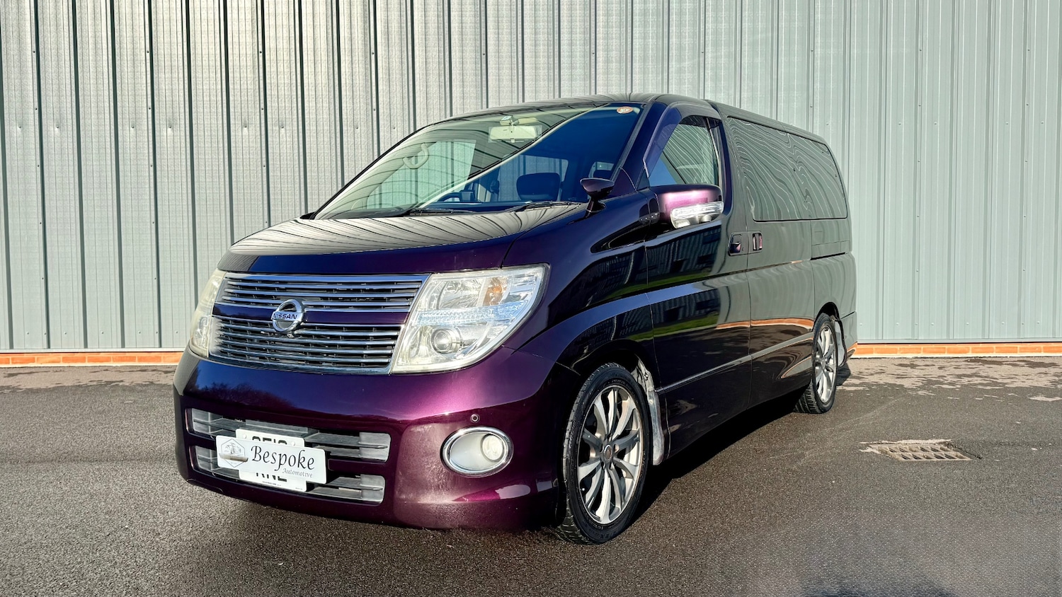 Used Nissan Elgrand 2024 for sale - 77353655: Photo 9
