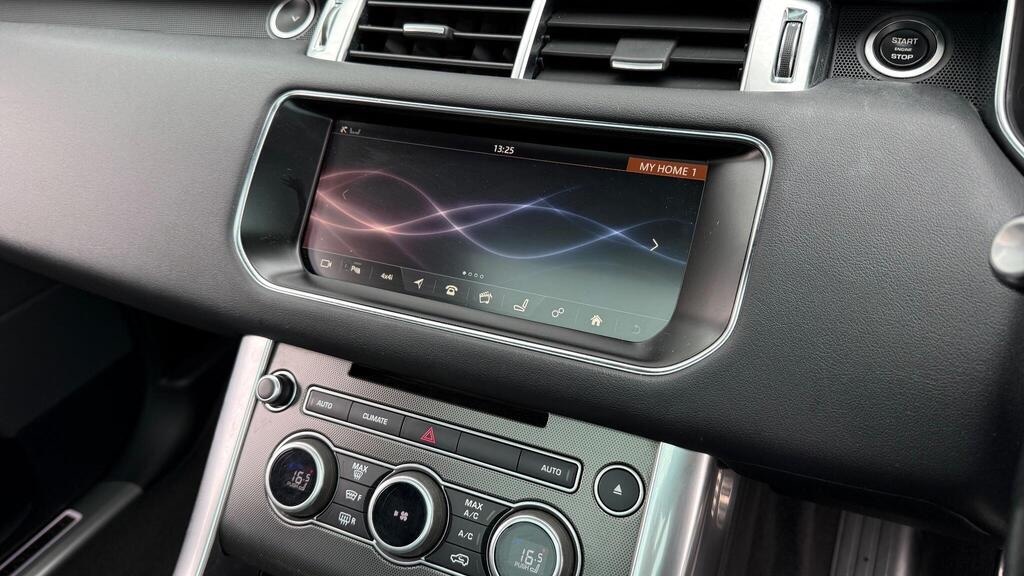 Used Land Rover Range Rover Sport 2017 for sale - 76707581: Photo 17