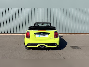 Used MINI Convertible 2021 for sale - 77937606: Photo