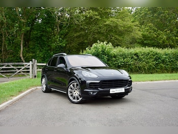 Used Porsche Cayenne 2016 for sale - 78904037: Photo