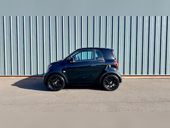 Used smart fortwo 2017 for sale - 78217875: Photo