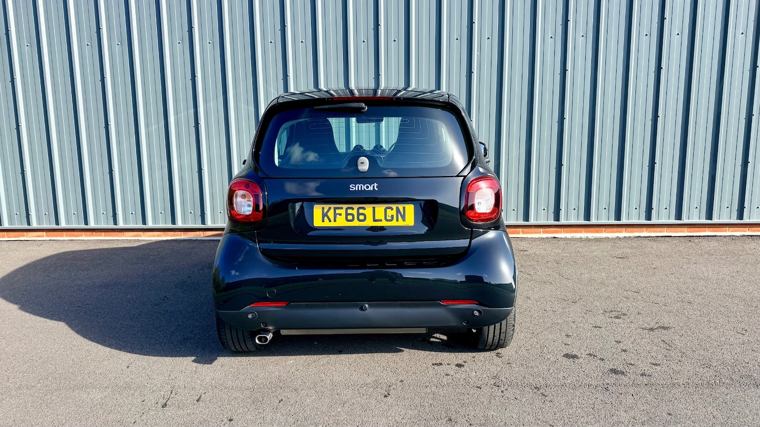 Used smart fortwo 2017 for sale - 78217875: Photo 4