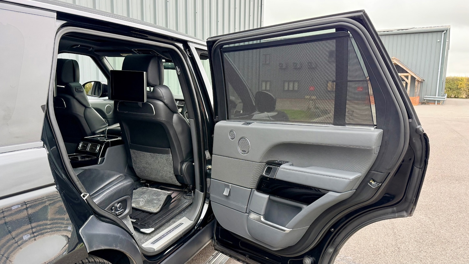 Used Land Rover Range Rover 2016 for sale - 76627210: Photo 9