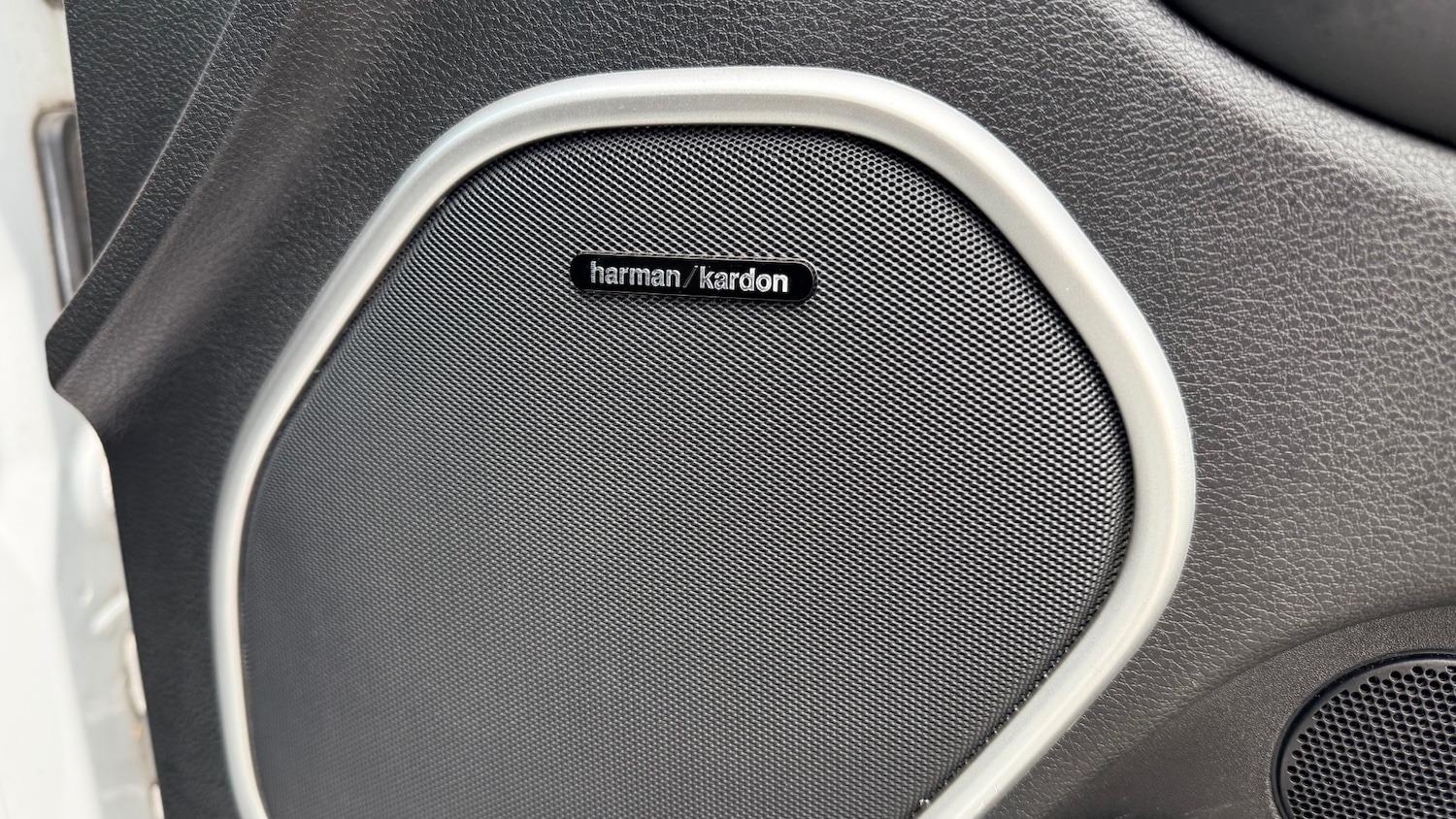 Used Jeep Grand Cherokee 2015 for sale - 76461399: Photo 15