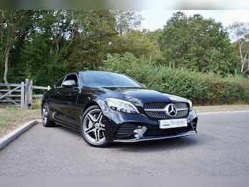 Used Mercedes-Benz C Class 2019 for sale - 79696731: Photo