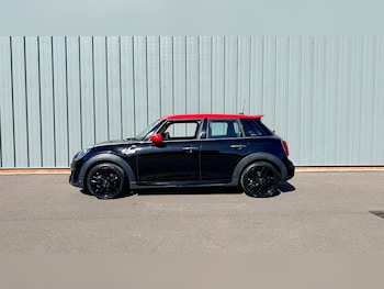 Used MINI Hatch 2020 for sale - 78031366: Photo