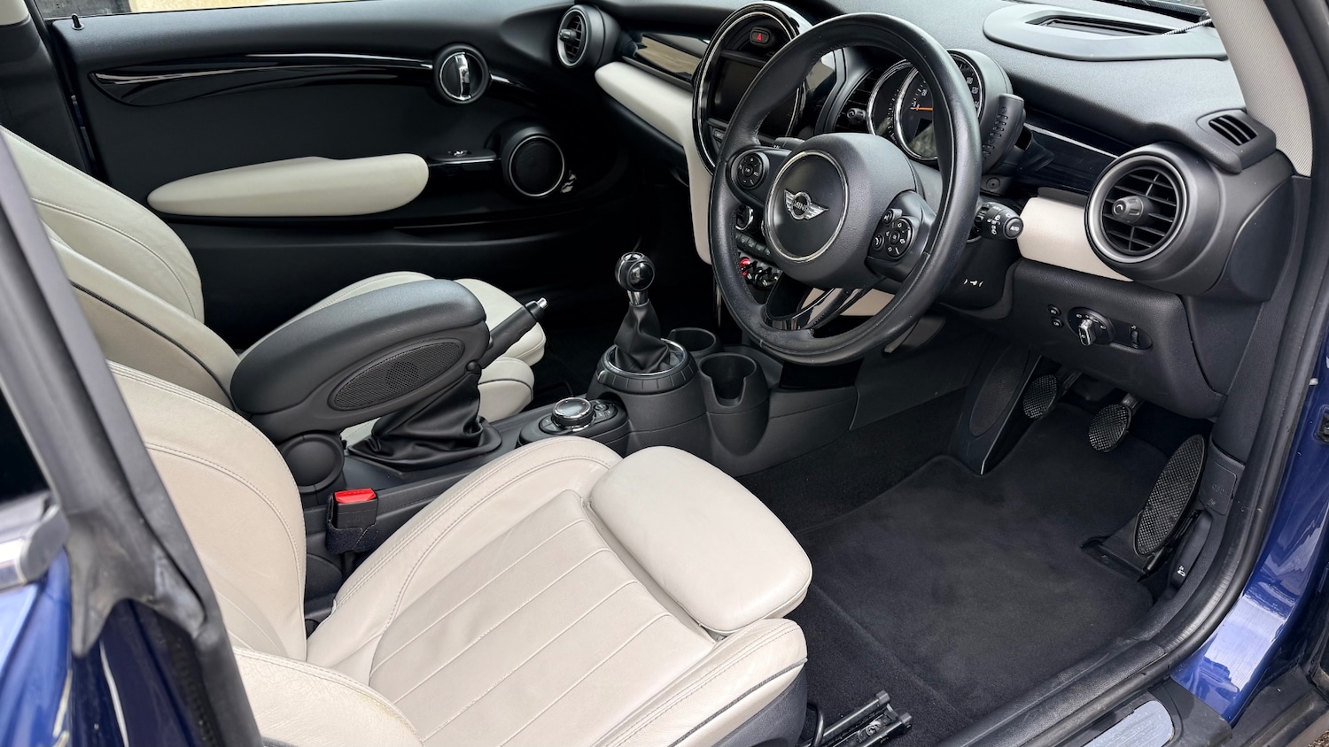 Used MINI Hatch 2014 for sale - 78082015: Photo 24