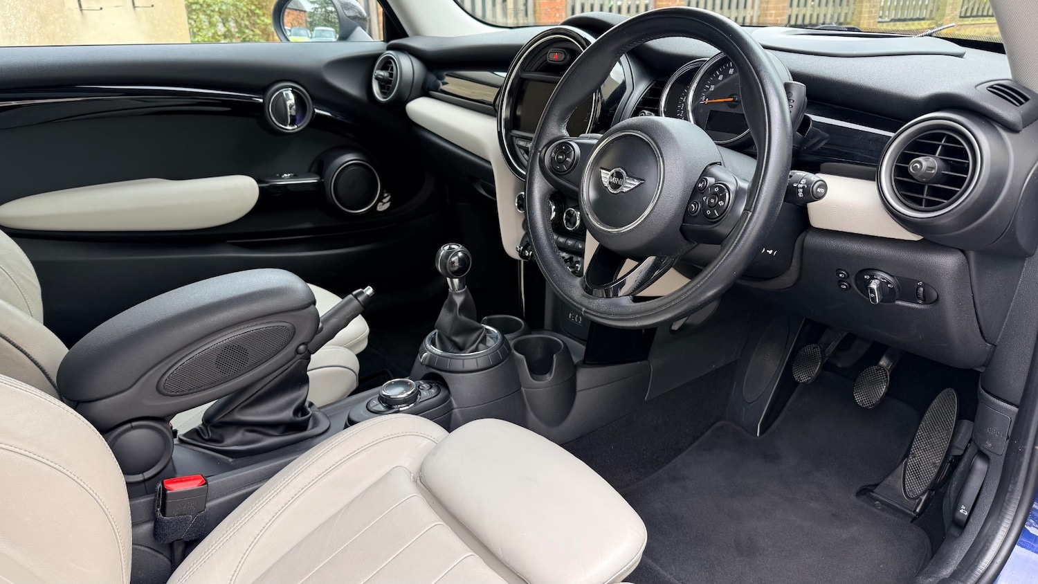 Used MINI Hatch 2014 for sale - 78082015: Photo 25