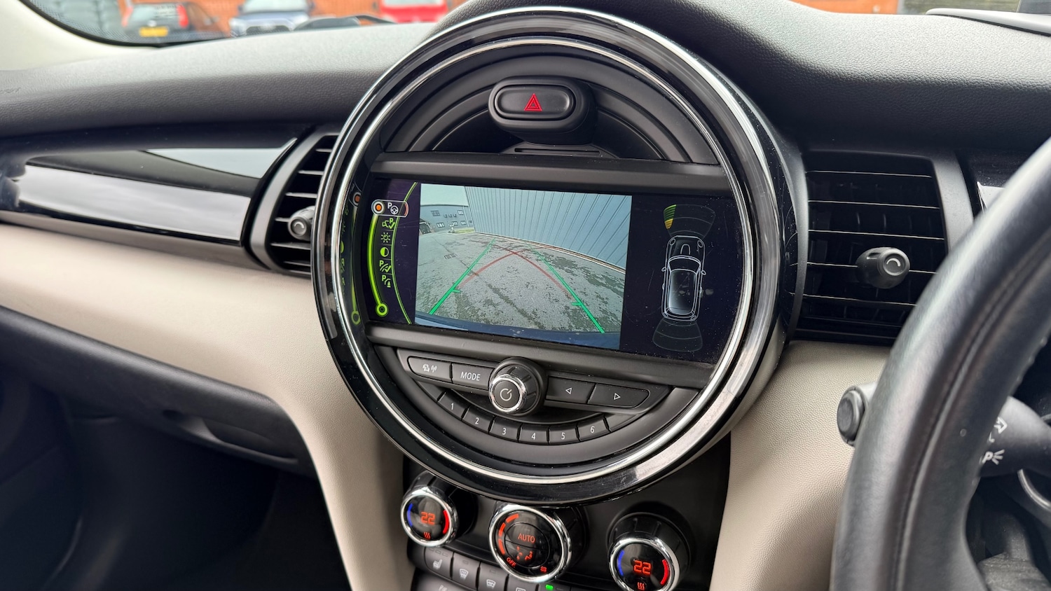 Used MINI Hatch 2014 for sale - 78082015: Photo 8