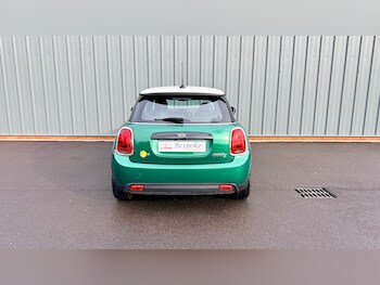Used MINI Hatch 2021 for sale - 77877897: Photo