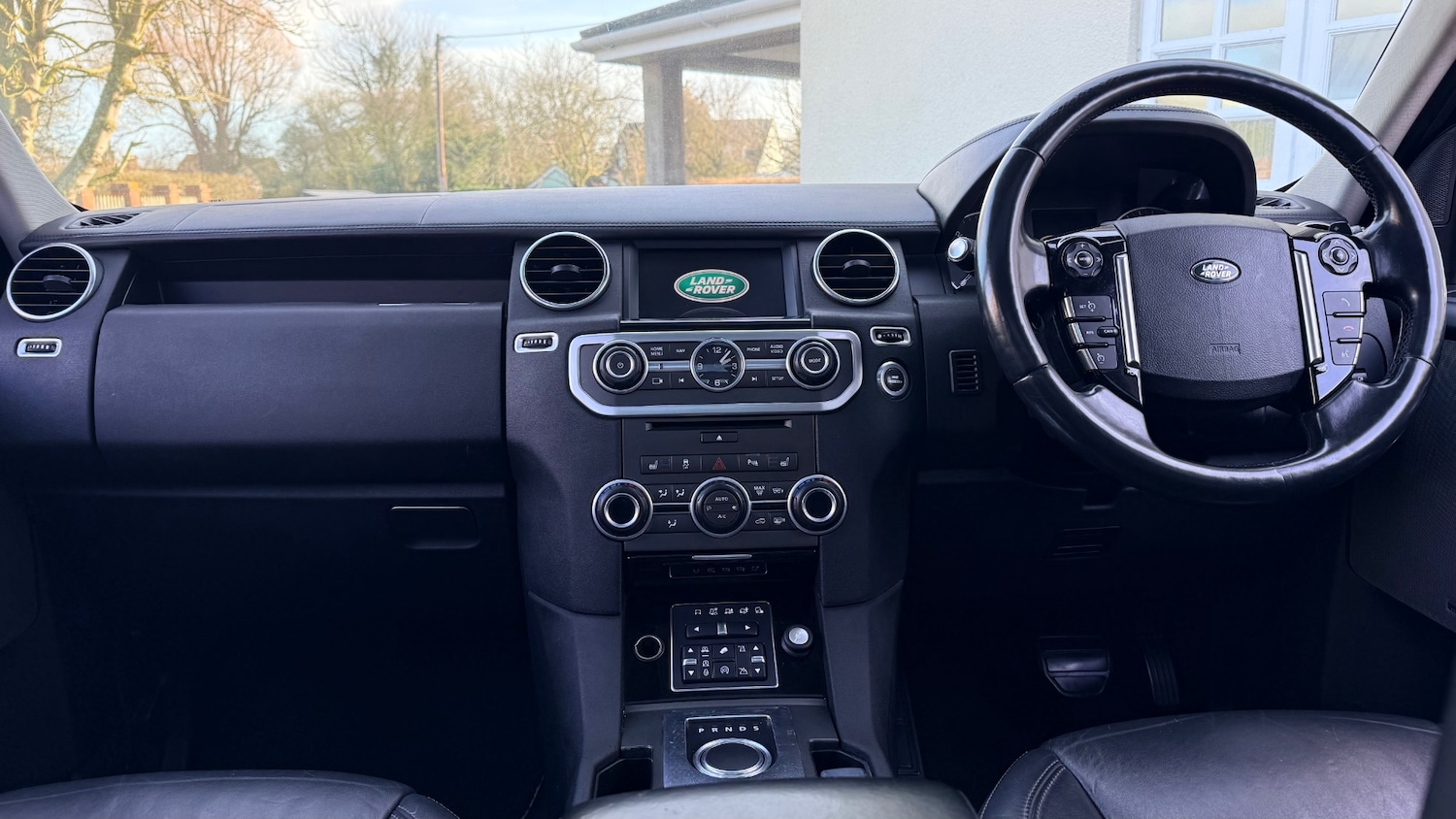 Used Land Rover Discovery 2016 for sale - 77674887: Photo 15