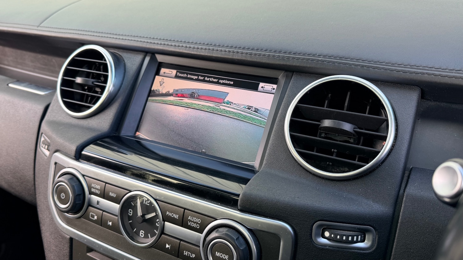 Used Land Rover Discovery 2016 for sale - 77674887: Photo 8