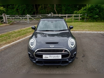 Used MINI Hatch 2019 for sale - 79480571: Photo