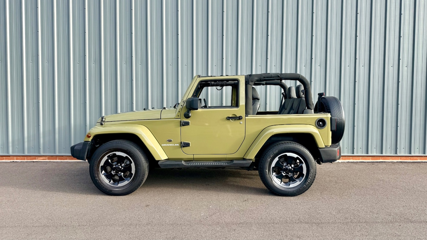 Used Jeep Wrangler 2012 for sale - 78139497: Photo 3