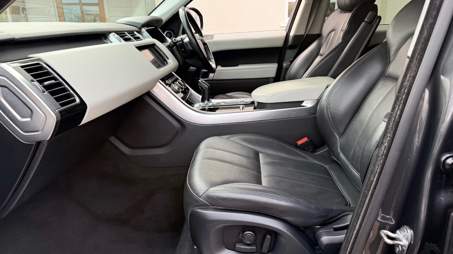 Used Land Rover Range Rover Sport 2016 for sale - 77988522: Photo 10