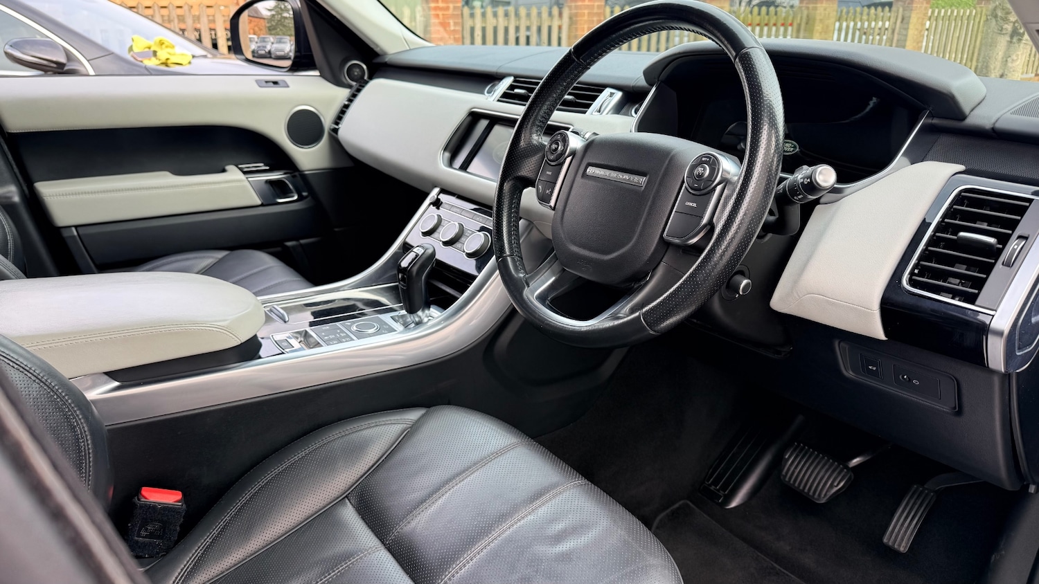 Used Land Rover Range Rover Sport 2016 for sale - 77988522: Photo 8