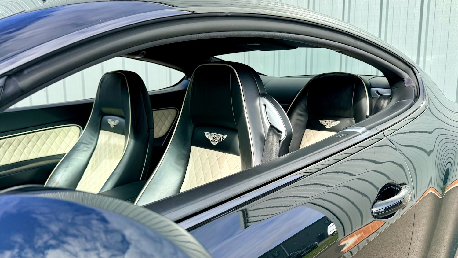 Used Bentley Continental 2010 for sale - 76627101: Photo 11