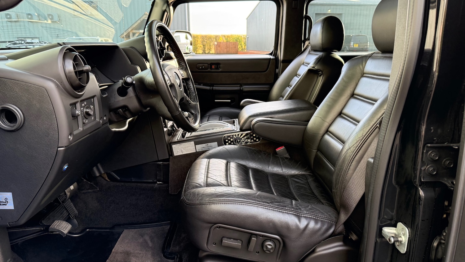 Used Hummer H2 2025 for sale - 76541362: Photo 13