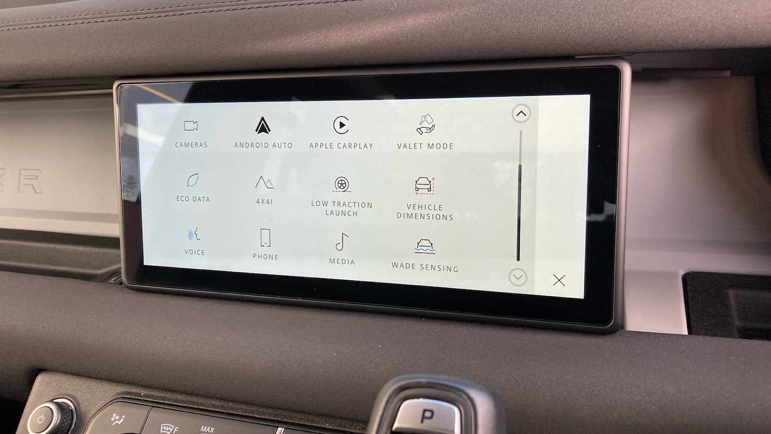 Used Land Rover Defender 2022 for sale - 76858646: Photo 30