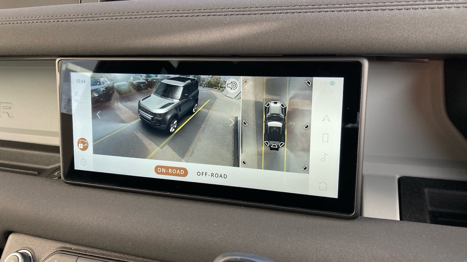 Used Land Rover Defender 2022 for sale - 76858646: Photo 33