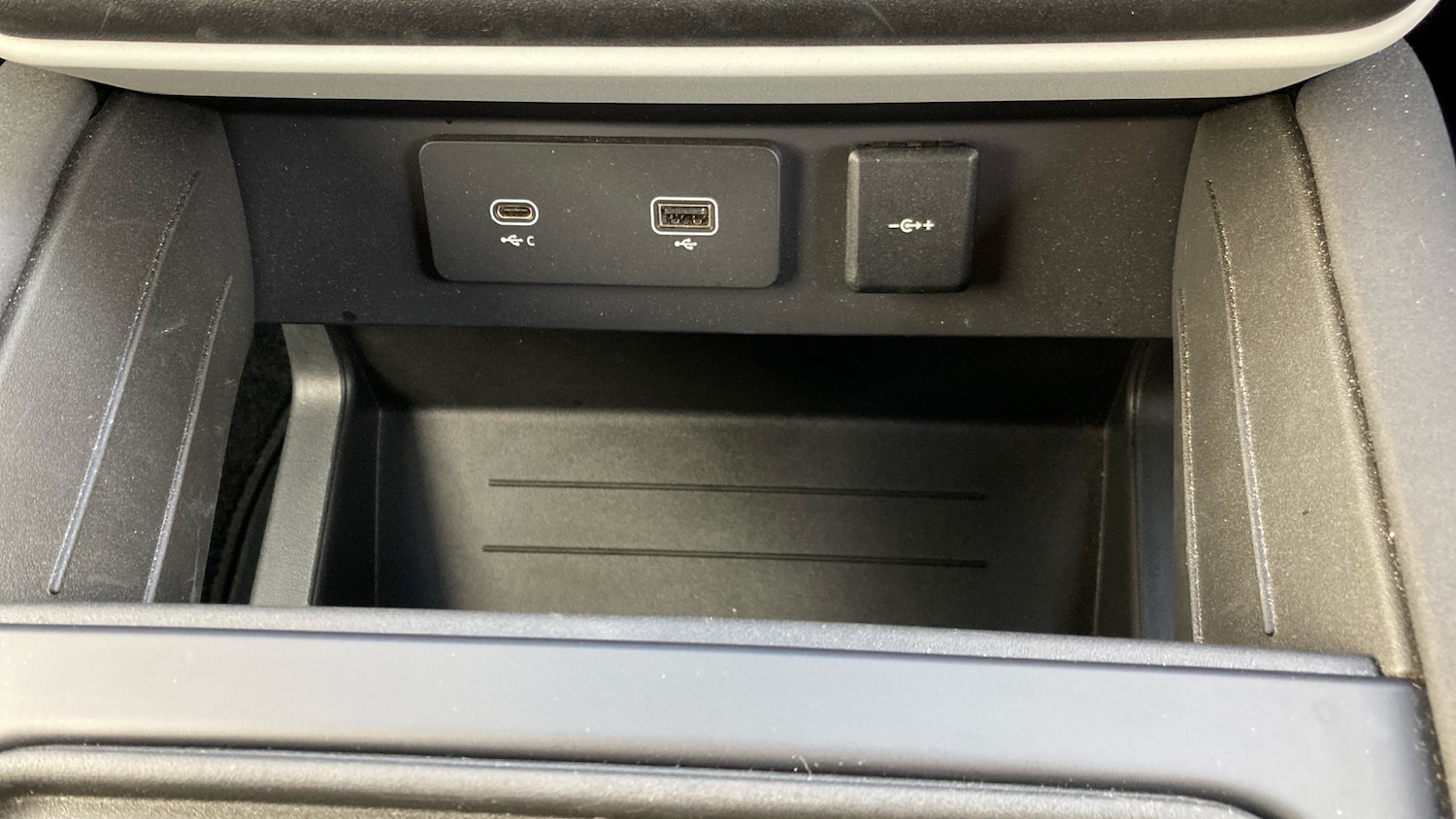 Used Land Rover Defender 2022 for sale - 76858646: Photo 36