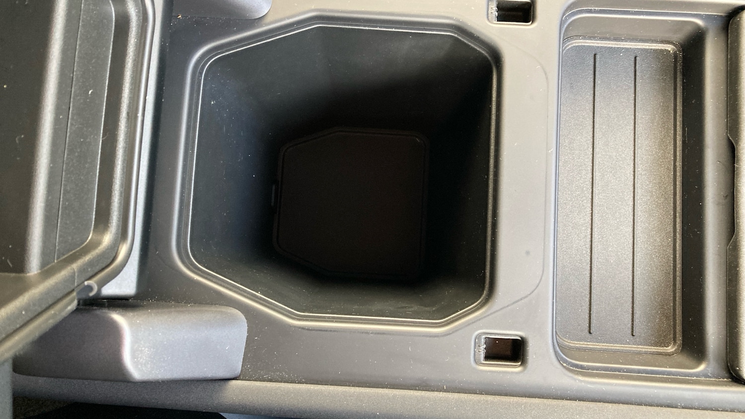 Used Land Rover Defender 2022 for sale - 76858646: Photo 39