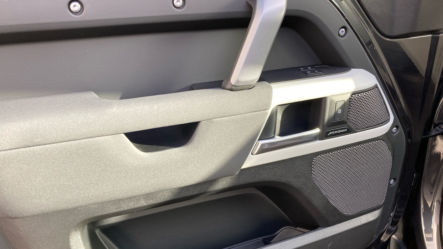 Used Land Rover Defender 2022 for sale - 76858646: Photo 44