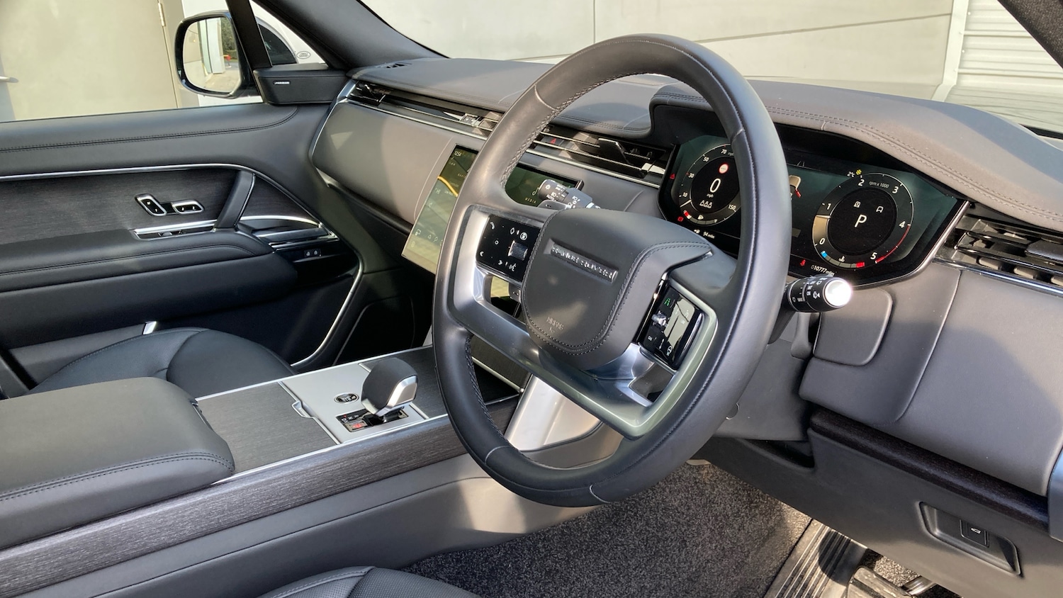 Used Land Rover Range Rover 2024 for sale - 76650990: Photo 25