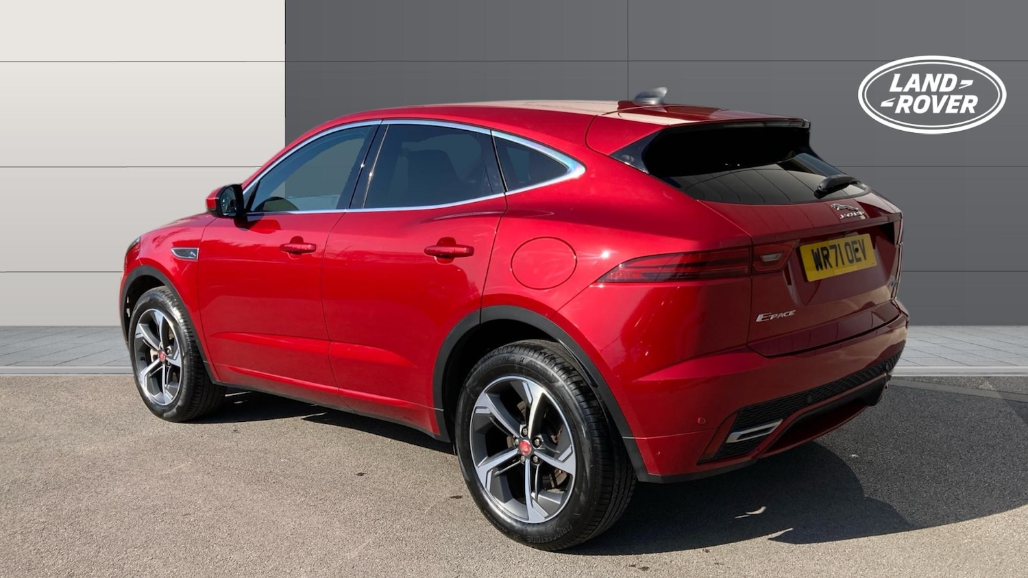 Used Jaguar E-Pace 2021 for sale - 77883870: Photo 2