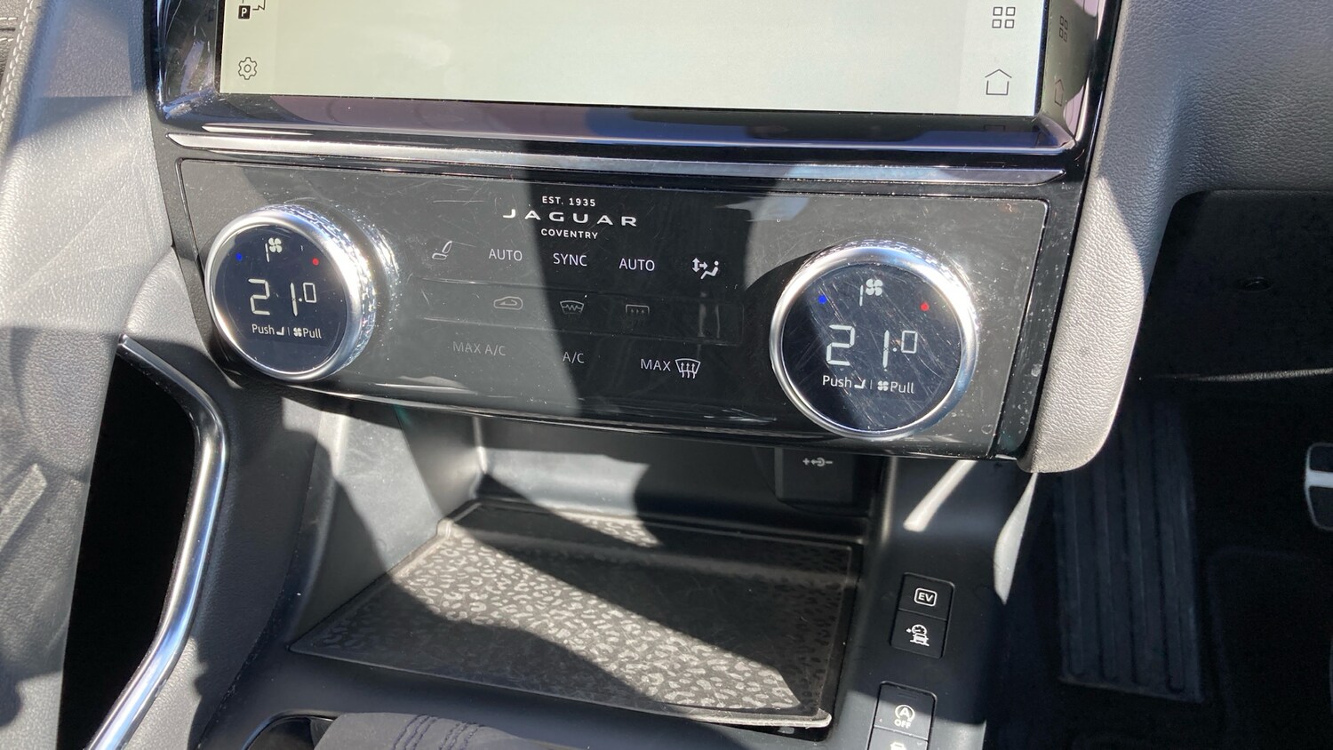 Used Jaguar E-Pace 2021 for sale - 77883870: Photo 29