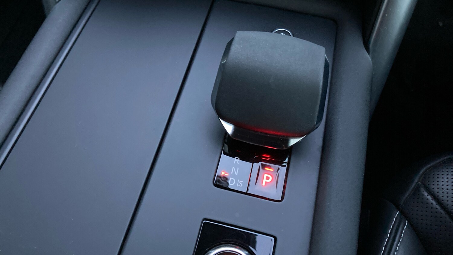 Used Land Rover Discovery 2023 for sale - 77112861: Photo 37