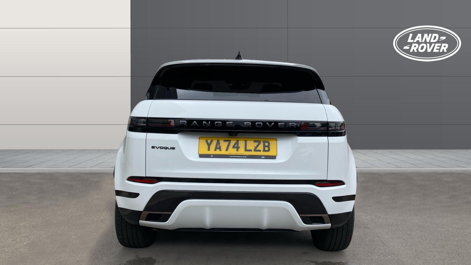Used Land Rover Range Rover Evoque 2025 for sale - 76777936: Photo 6