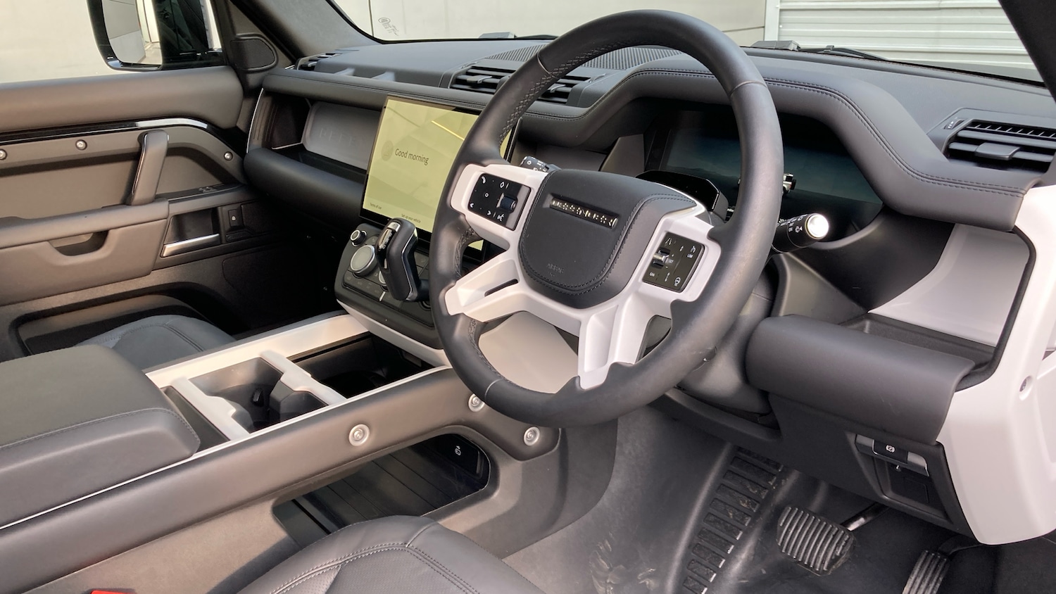 Used Land Rover Defender 2025 for sale - 77704254: Photo 33