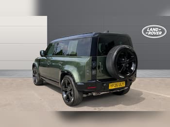 Used Land Rover Defender 2026 for sale - 79733124: Photo