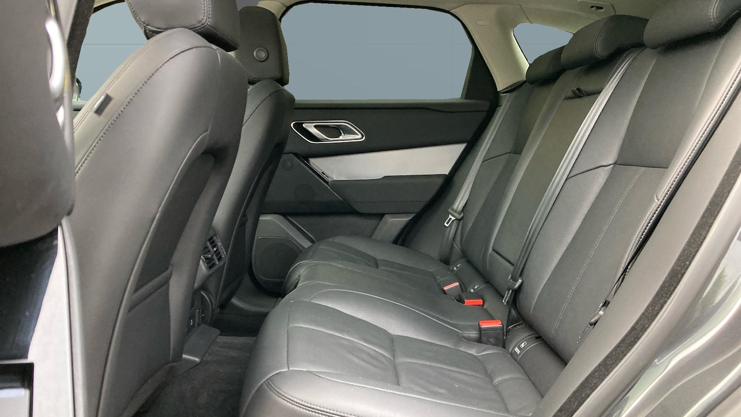 Used Land Rover Range Rover Velar 2023 for sale - 76164406: Photo 4