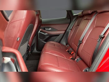 Used Jaguar E-Pace 2023 for sale - 79102344: Photo