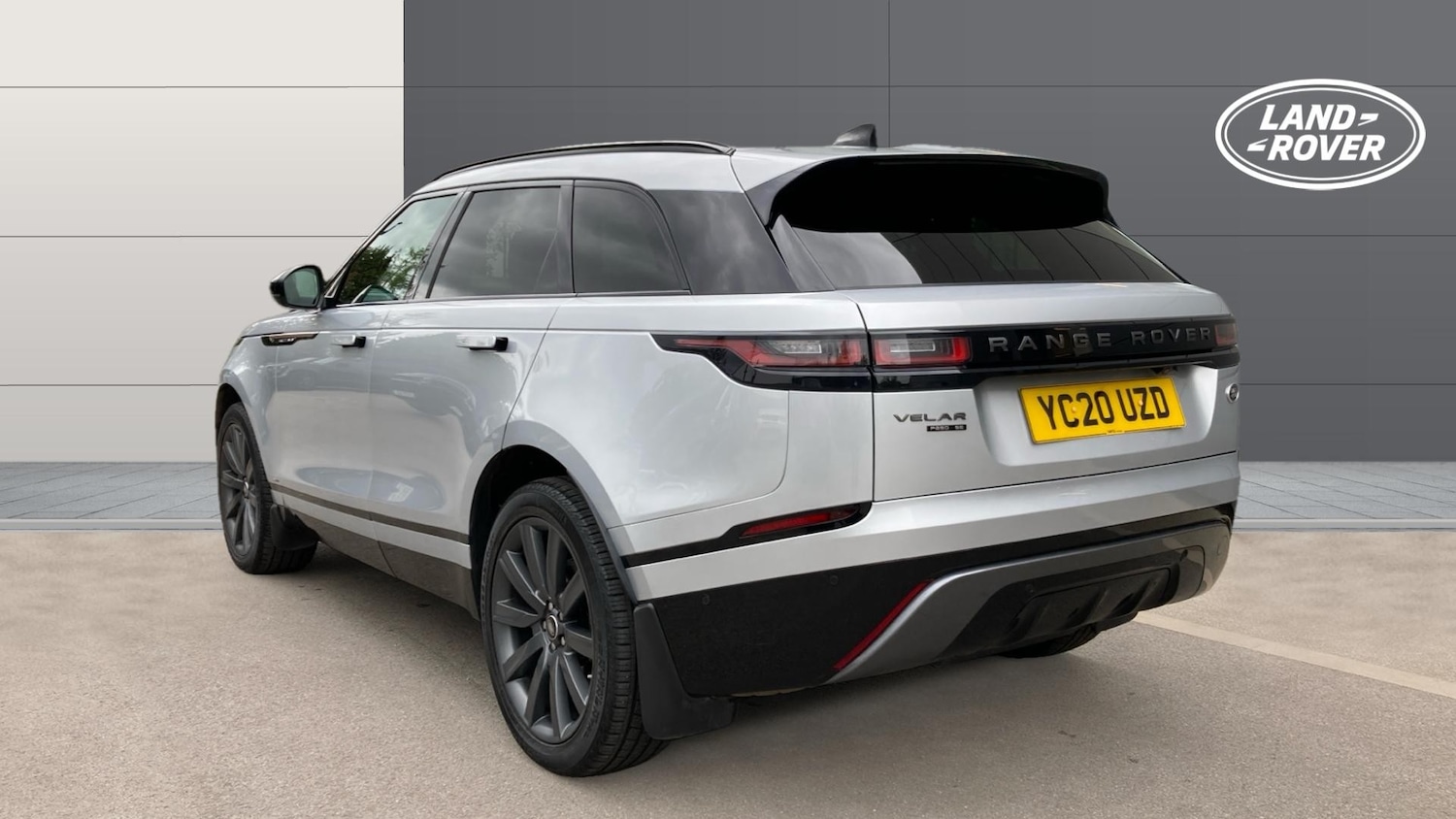 Used Land Rover Range Rover Velar 2020 for sale - 76114161: Photo 2