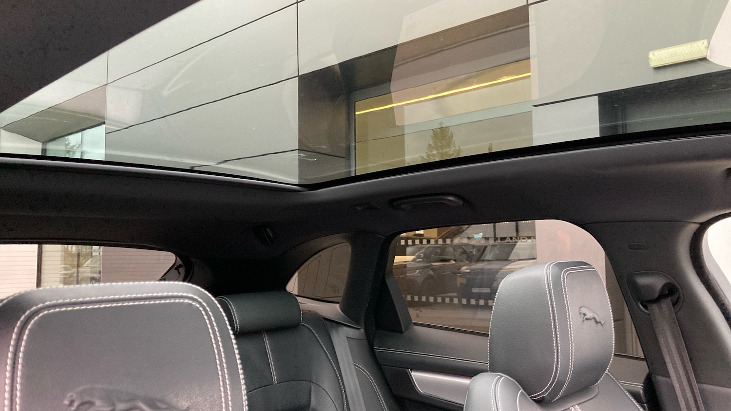 Used Jaguar F-Pace 2021 for sale - 77581061: Photo 32