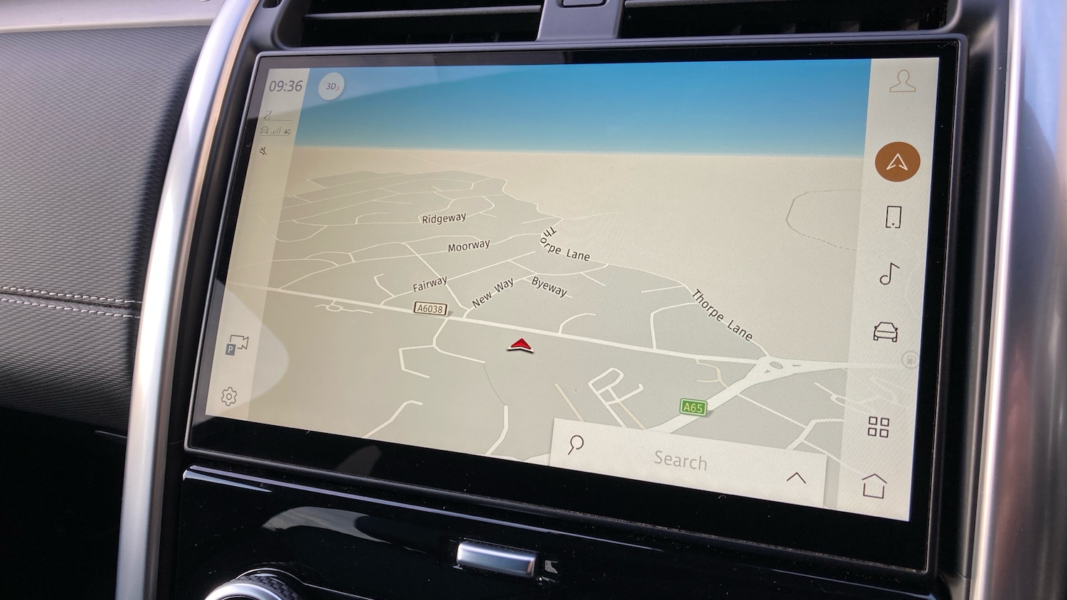 Used Land Rover Discovery 2023 for sale - 77127300: Photo 11