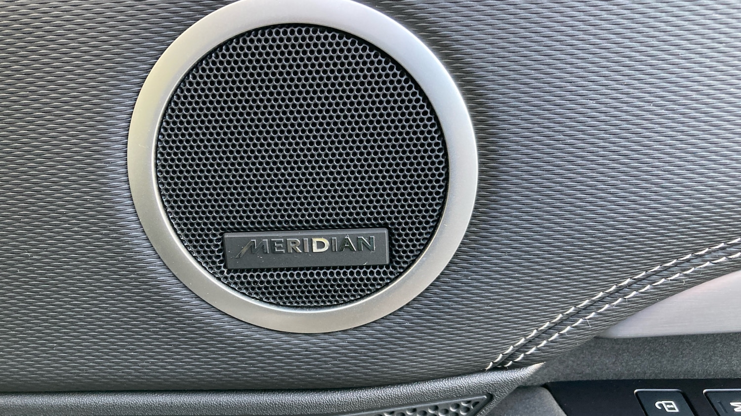 Used Land Rover Discovery 2023 for sale - 77127300: Photo 22