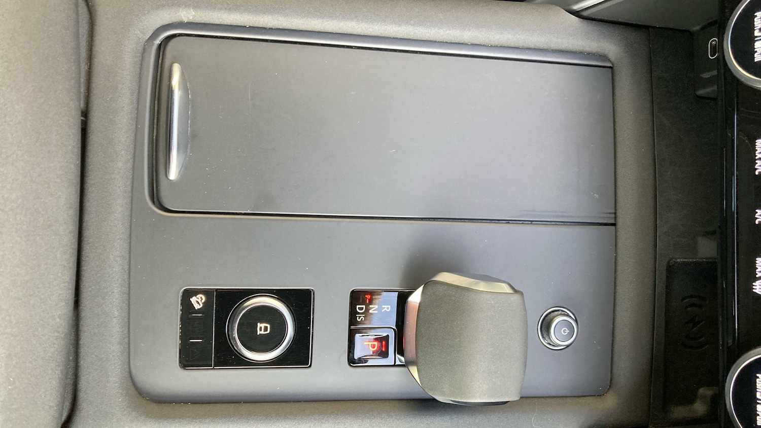 Used Land Rover Discovery 2023 for sale - 77127300: Photo 39