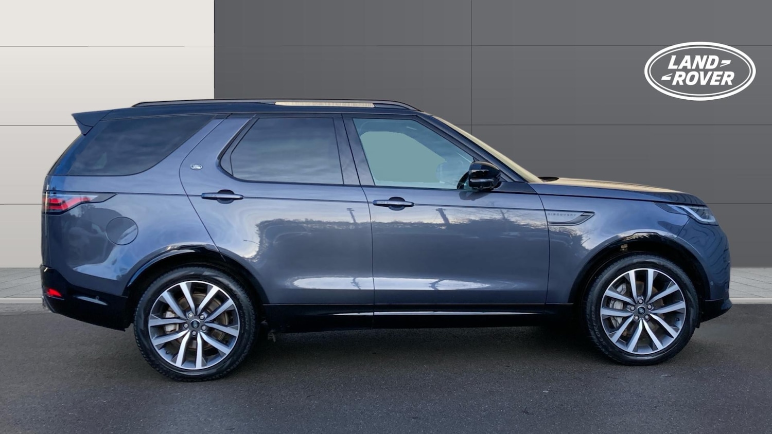 Used Land Rover Discovery 2023 for sale - 77127300: Photo 5